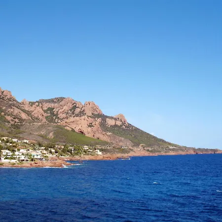 Apartamento Le Village - E1 309 By Interhome Saint-Raphaël