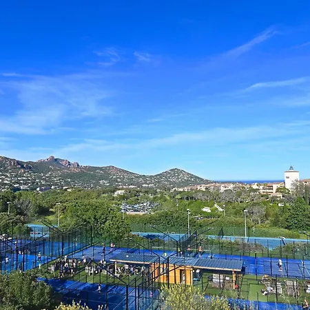 Apartamento Le Village - E1 309 By Interhome Saint-Raphaël