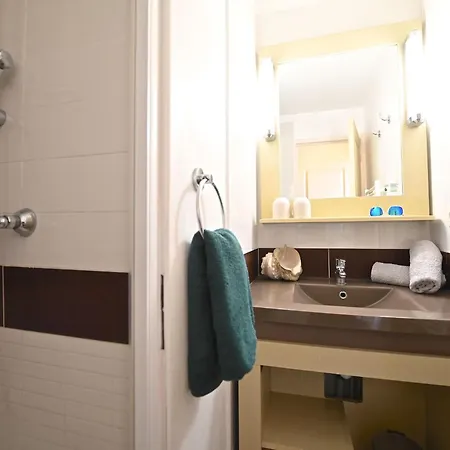 Apartamento Le Village - E1 309 By Interhome Saint-Raphaël