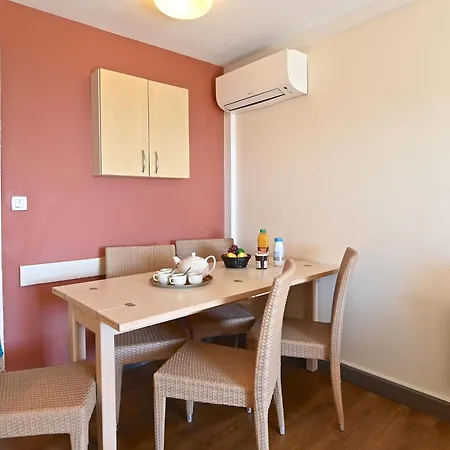 Village Cap Esterel - Le Village-67 By Interhome *